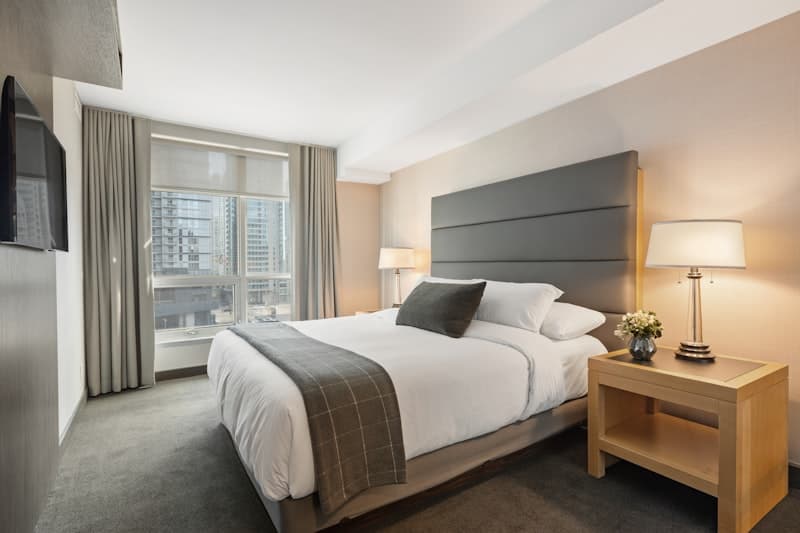 Comfortable queen size mattress at discount prices in Philadelphia